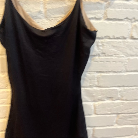 Assets By Spanx Tank Top Size XL - Picture 10 of 16
